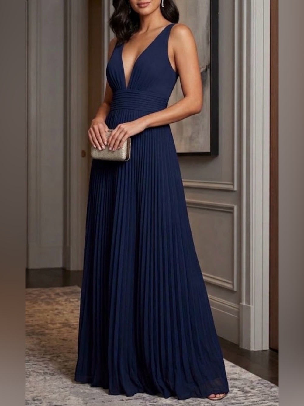 Lulus Navy Blue V-Neck Pleated Maxi Dress
Sz S